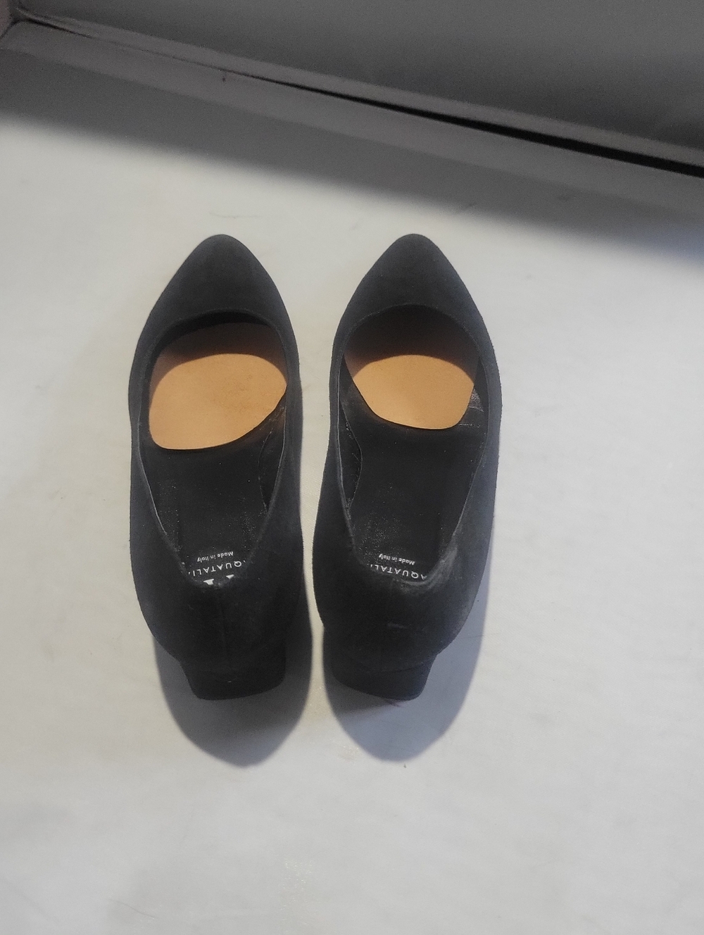 Aquatalia Women's Black Suede Low Heeled Pumps  Square Heel Size 7 Made In Italy - Picture 5 of 6